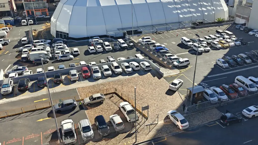 Cars parked out in the open in Cape Town CBD